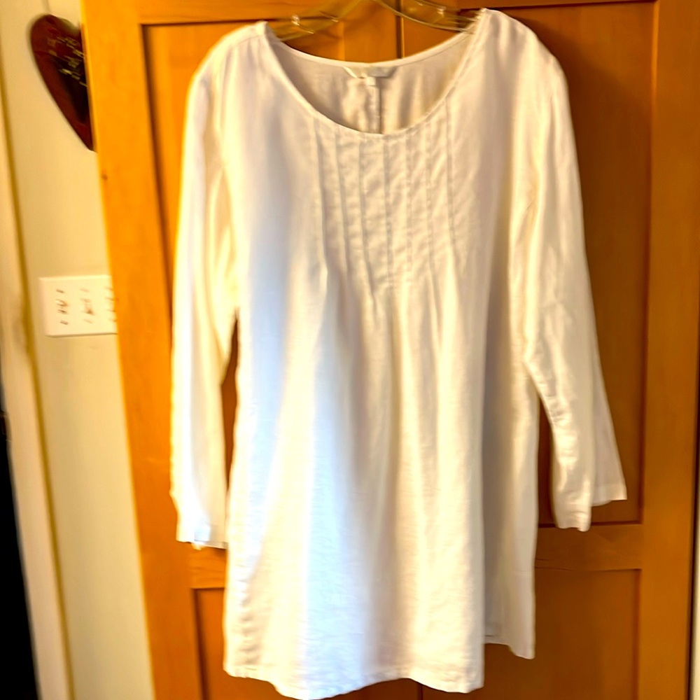 Women’s long sleeve 100% linen top made by kleen